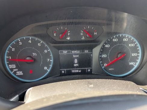Used 2018 Chevrolet Equinox LT FWD image 14