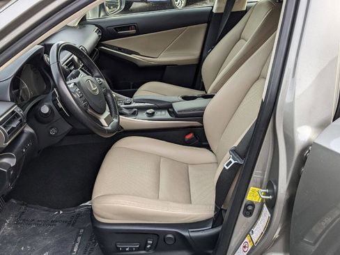 Used 2018 Lexus IS 300 AWD w/ Comfort Package image 26