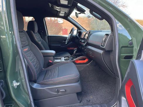 New 2025 Nissan Frontier Pro-X image 8