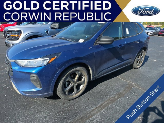 Used 2023 Ford Escape ST-Line w/ Tech Pack #1 FWD image 12