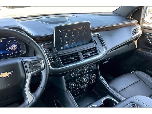 Used 2023 Chevrolet Tahoe Premier image 6