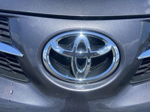 Used 2015 Toyota RAV4 LE AWD/4WD image 29