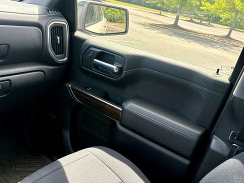 Used 2020 Chevrolet Silverado 1500 LT Trail Boss AWD/4WD image 26