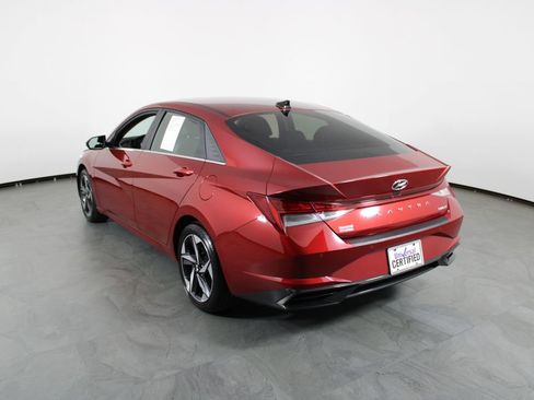 Used 2023 Hyundai Elantra Limited FWD image 15