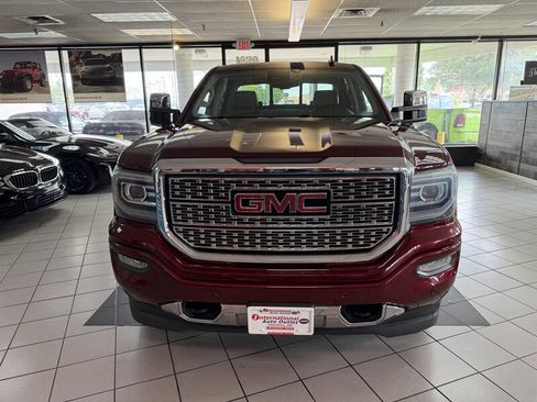 Used 2016 GMC Sierra 1500 Denali w/ Enhanced Driver Alert Package AWD/4WD image 3