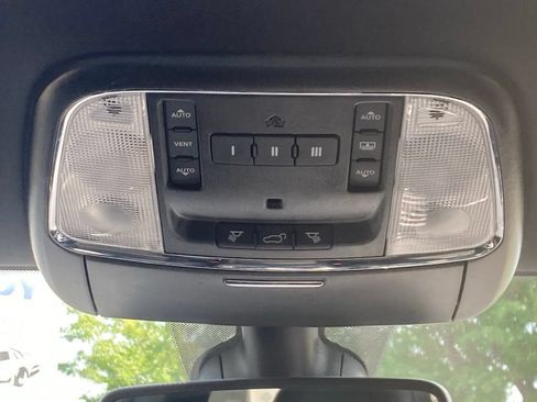 Used 2020 Jeep Grand Cherokee Limited X AWD/4WD image 11