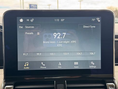 Used 2018 Lincoln Navigator Reserve w/ Technology Package image 21