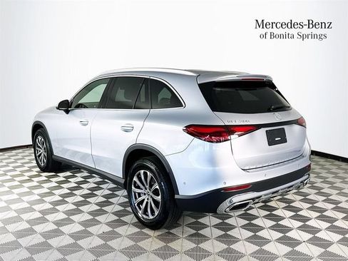 Certified 2025 Mercedes-Benz GLC 300 image 5