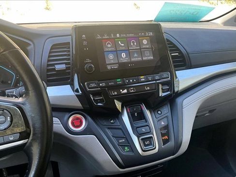 Used 2018 Honda Odyssey EX-L image 9