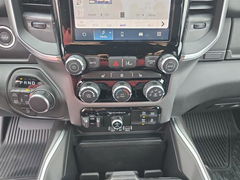 New 2025 RAM 1500 Big Horn image 31