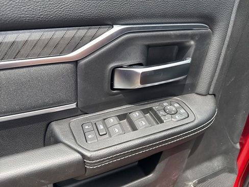 New 2026 RAM 2500 Big Horn AWD/4WD image 17