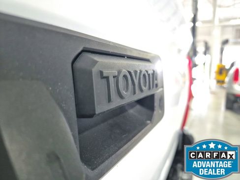Used 2021 Toyota Tacoma SR RWD image 30