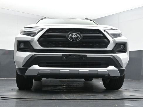 Used 2024 Toyota RAV4 Adventure image 19