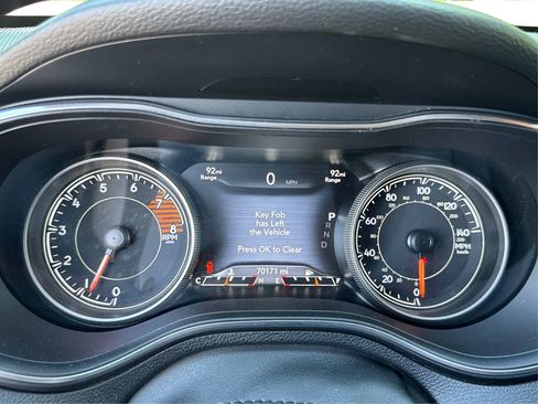 Used 2019 Jeep Cherokee High Altitude AWD/4WD image 20