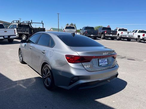 Used 2023 Kia Forte LXS FWD image 12