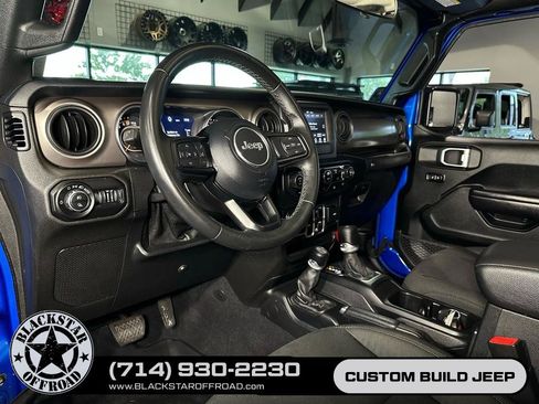 Used 2020 Jeep Gladiator Sport w/ Quick Order Package 24S AWD/4WD image 16