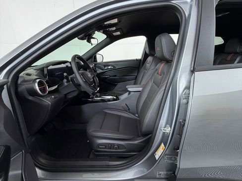 New 2026 Chevrolet Trax RS w/ Driver Confidence Package image 9