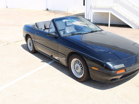 Used 1988 MAZDA RX-7 Convertible RWD image 2