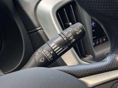 Used 2022 GMC Terrain SLE w/ Driver Convenience Package FWD image 24