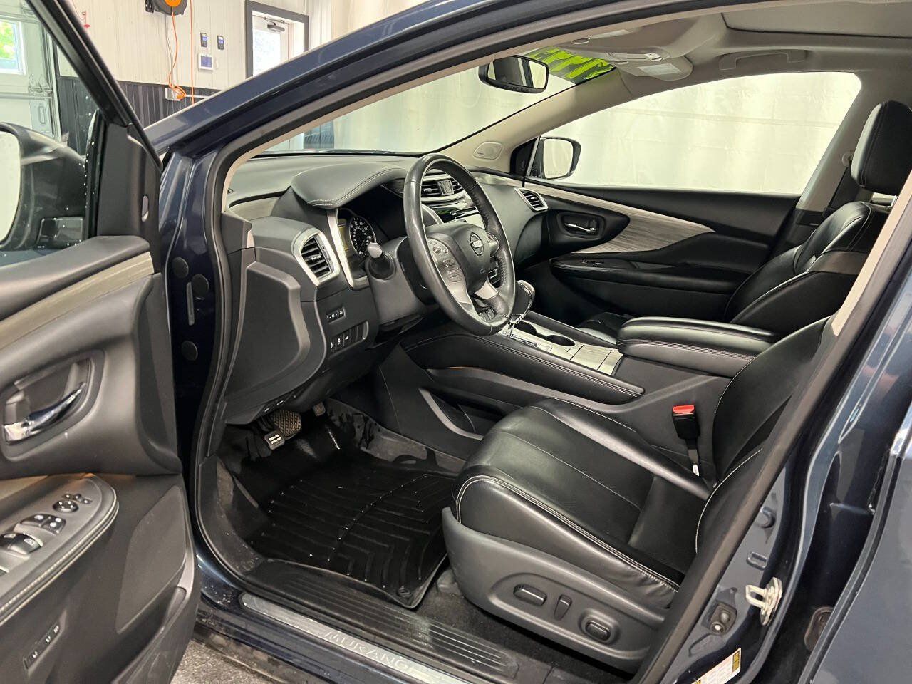 Used 2017 Nissan Murano SL AWD/4WD image 7