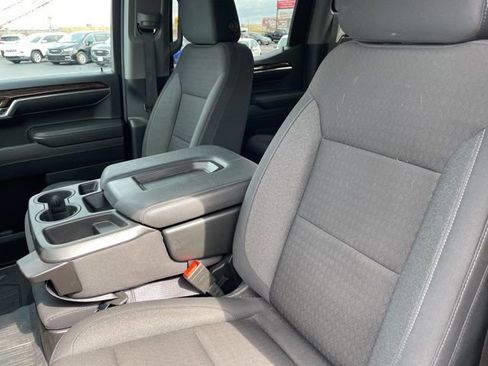 Used 2024 GMC Sierra 1500 SLE image 6