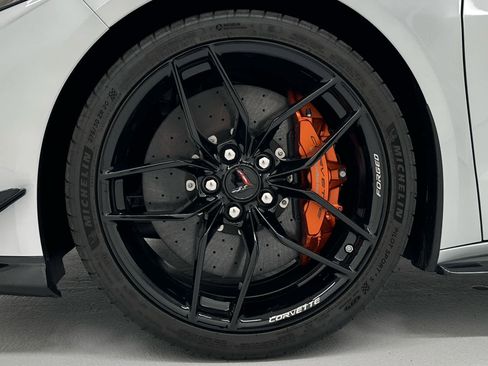 Used 2026 Chevrolet Corvette Z06 RWD image 16