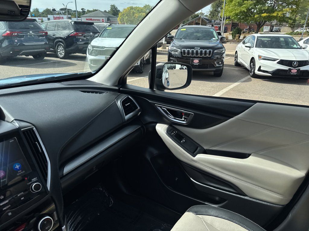 Used 2019 Subaru Forester Limited AWD/4WD image 28