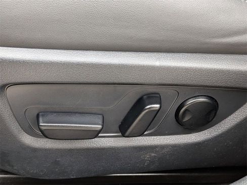 Used 2025 MAZDA CX-30 AWD 2.5 S w/ Preferred Package image 14