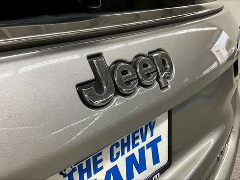 Used 2020 Jeep Compass Limited image 26