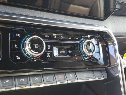 New 2026 GMC Sierra 1500 Denali w/ Denali Reserve Package AWD/4WD image 24