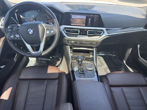 Used 2019 BMW 330i xDrive Sedan w/ Premium Package AWD/4WD image 26