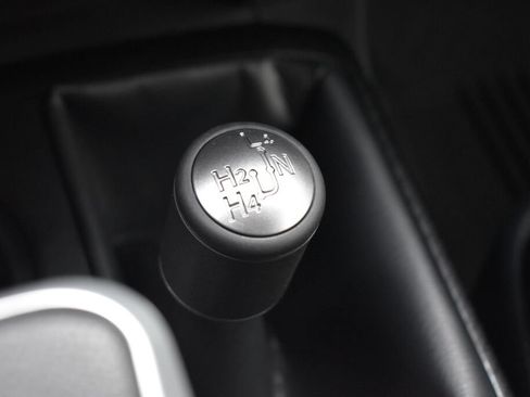 Certified 2024 Toyota 4Runner TRD Off-Road Premium w/ Off Road Premium Plus Package AWD/4WD image 13