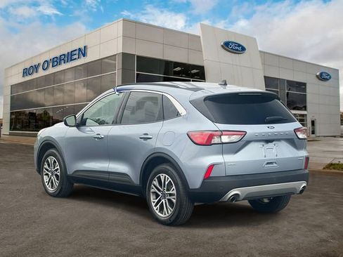 Certified 2022 Ford Escape SEL AWD/4WD image 3