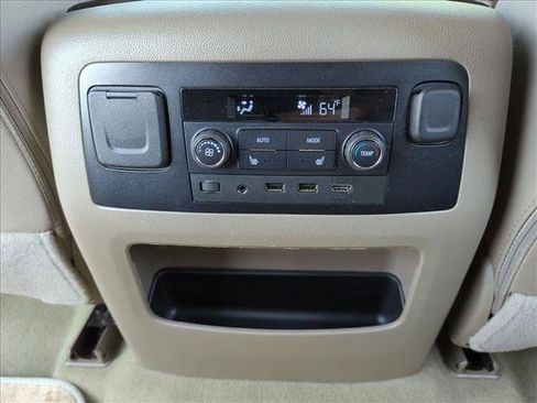 Used 2017 Chevrolet Tahoe Premier AWD/4WD image 17
