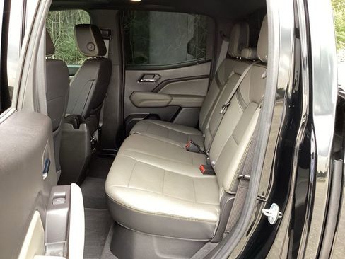 Used 2024 Chevrolet Colorado ZR2 w/ ZR2 Convenience Package III image 38