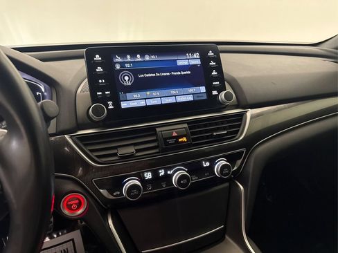 Used 2022 Honda Accord Sport image 40