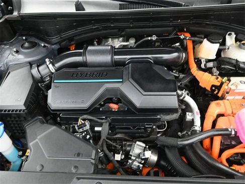 Used 2024 Hyundai Santa Fe Limited image 30