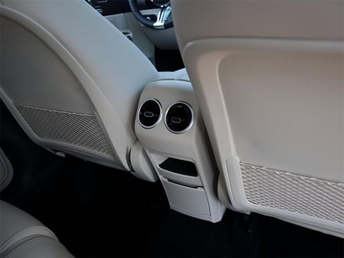 New 2026 Mercedes-Benz GLA 250 4MATIC image 17