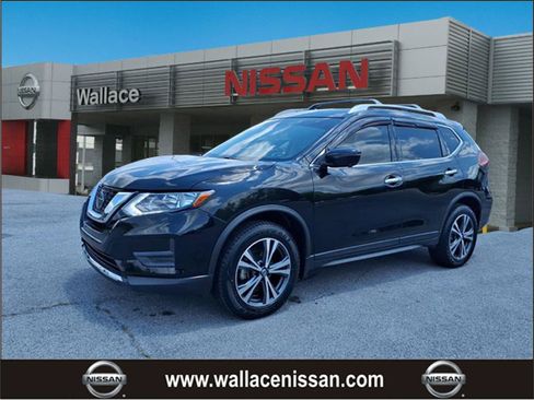 Used 2019 Nissan Rogue SV w/ Premium Package AWD/4WD image 1