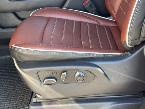 Used 2025 GMC Sierra 1500 Denali Ultimate image 26
