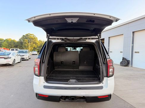 Used 2021 Chevrolet Suburban LT w/ LT Signature Package RWD image 50