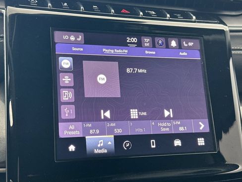 Used 2023 Jeep Grand Cherokee Laredo w/ Luxury Tech Group I AWD/4WD image 17