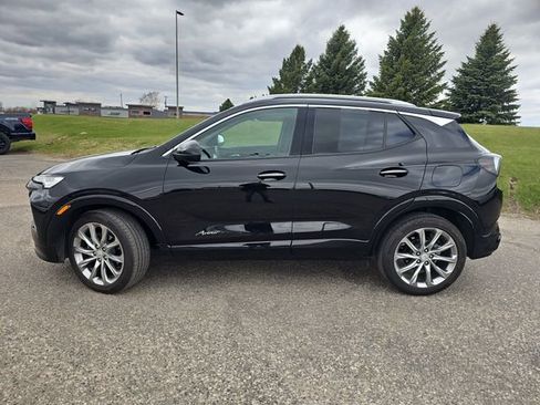 Used 2024 Buick Encore GX Avenir AWD/4WD image 2