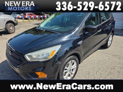 Used 2017 Ford Escape S FWD image 1