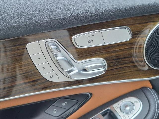 Used 2020 Mercedes-Benz GLC 300 image 13