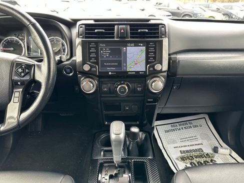 Used 2023 Toyota 4Runner TRD Off-Road Premium AWD/4WD image 15