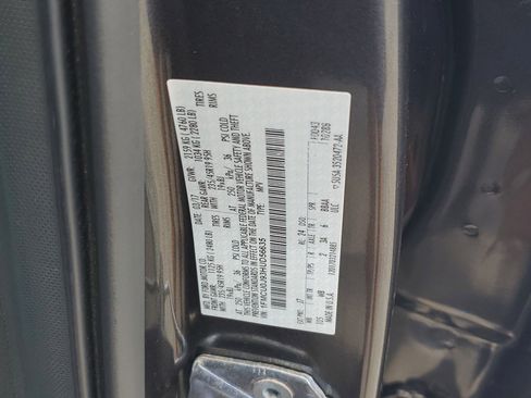 Used 2017 Ford Escape Titanium FWD image 27