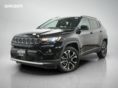Used 2023 Jeep Compass Limited AWD/4WD image 1