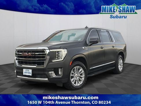 Used 2023 GMC Yukon XL SLT w/ SLT Luxury Package AWD/4WD image 1