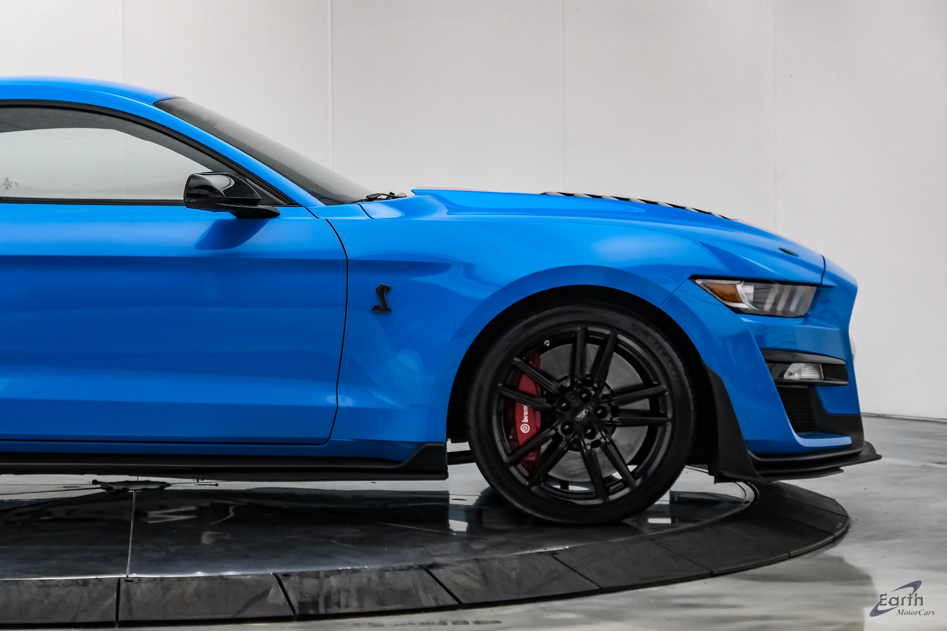 Used 2022 Ford Mustang Shelby GT500 w/ Technology Package RWD image 21